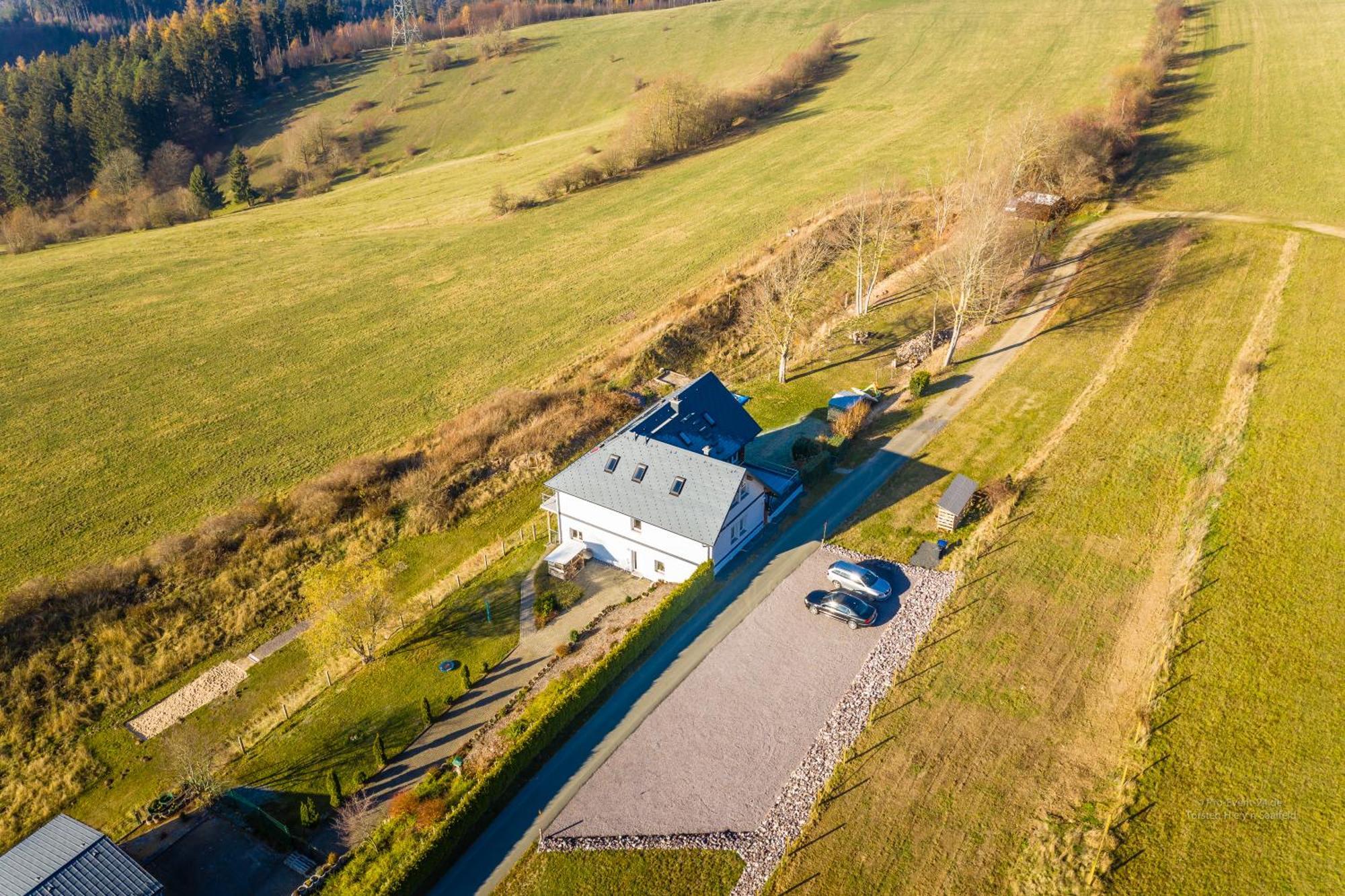 Ferienwohnung Fuchsbau Im Eg Des Ferienhauses Falkenhoehe Oberweißbach Esterno foto